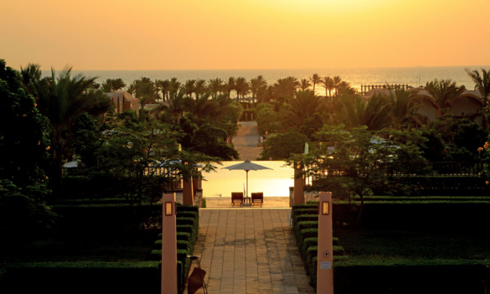 LABRANDA Gemma Premium Resort Relax pool 3