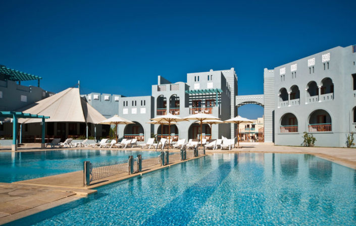 Fanadir Hotel El Gouna Pool Morning 1